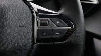 Peugeot E-2008 ALLURE PREMIUM PLUS