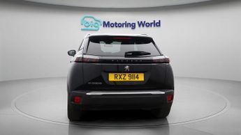 Peugeot E-2008 ALLURE PREMIUM PLUS