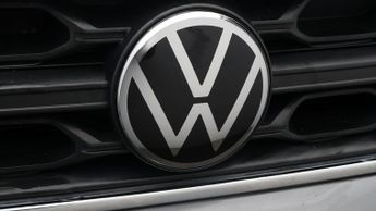 Volkswagen T-Roc LIFE TSI DSG