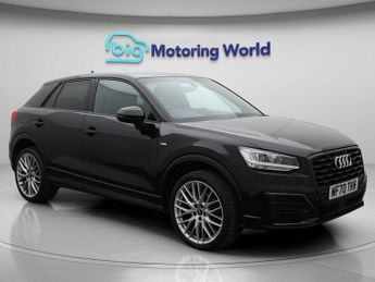 Audi Q2 TFSI S LINE BLACK EDITION