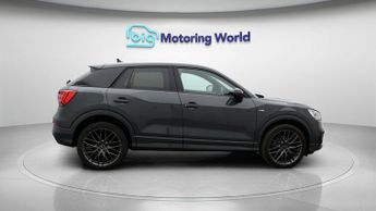 Audi Q2 TDI S LINE BLACK EDITION