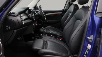 MINI Hatch COOPER EXCLUSIVE