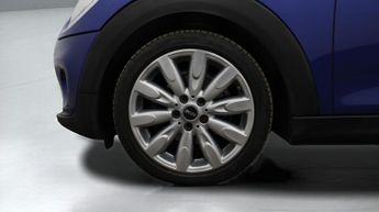 MINI Hatch COOPER EXCLUSIVE