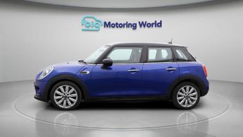 MINI Hatch COOPER EXCLUSIVE