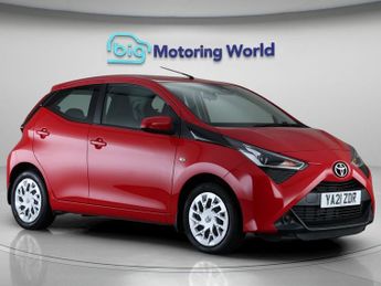 Toyota AYGO VVT-I X-PLAY X-SHIFT TSS