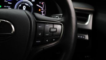 Lexus UX 250H F SPORT DESIGN