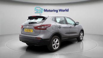 Nissan Qashqai DIG-T ACENTA PREMIUM DCT