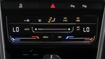 Volkswagen T-Roc STYLE TSI DSG