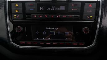 Volkswagen e-up! E-UP