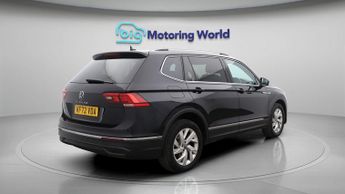 Volkswagen Tiguan Allspace LIFE TSI DSG