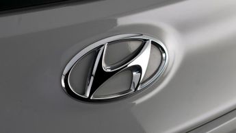 Hyundai KONA PREMIUM