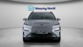 Hyundai KONA PREMIUM