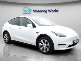 Tesla Model Y BASE