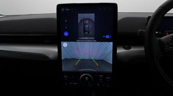 Ford Mustang Mach-E BASE