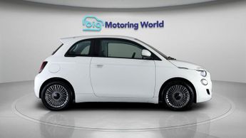 Fiat 500e STANDARD