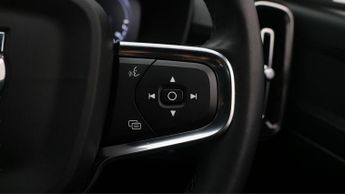 Volvo XC40 RECHARGE T4 PLUS