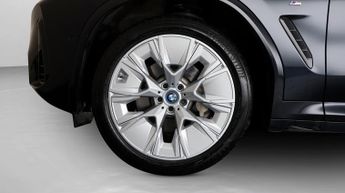 BMW iX3 M SPORT PRO