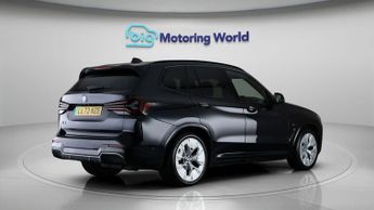 BMW iX3 M SPORT PRO