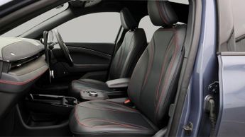 Ford Mustang Mach-E BASE