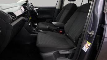 Volkswagen T-Cross SE TSI DSG