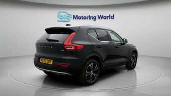 Volvo XC40 B4 INSCRIPTION PRO