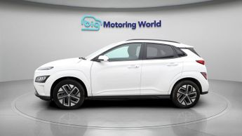 Hyundai KONA PREMIUM