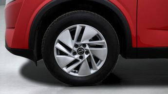 Nissan Qashqai DIG-T ACENTA PREMIUM DCT