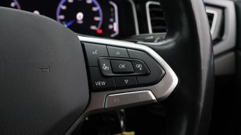 Volkswagen Taigo R-LINE TSI DSG