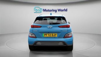 Hyundai KONA PREMIUM