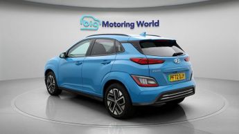 Hyundai KONA PREMIUM
