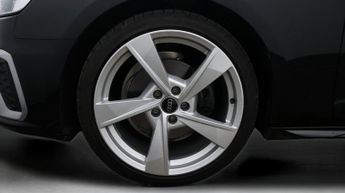 Audi A4 TFSI S LINE