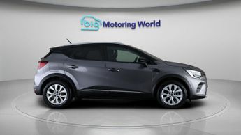 Renault Captur ICONIC DCI EDC