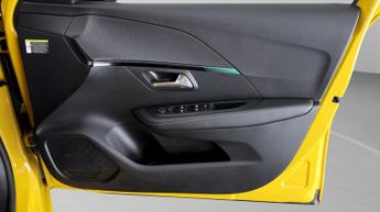 Peugeot E-208 ALLURE PREMIUM PLUS