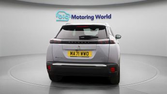 Peugeot E-2008 GT PREMIUM