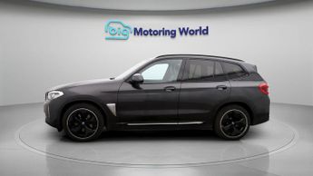 BMW iX3 PREMIER EDITION