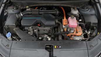 Hyundai TUCSON T-GDI PREMIUM