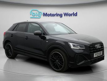 Audi Q2 TFSI S LINE BLACK EDITION