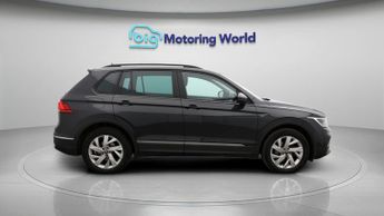 Volkswagen Tiguan LIFE TSI DSG