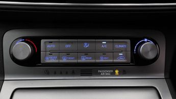 Hyundai KONA PREMIUM SE