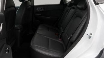 Hyundai KONA PREMIUM SE