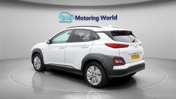 Hyundai KONA PREMIUM SE
