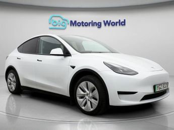 Tesla Model Y BASE