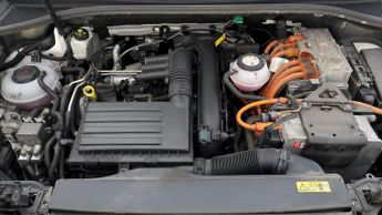 Audi Q3 TFSI E S LINE