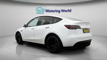 Tesla Model Y BASE