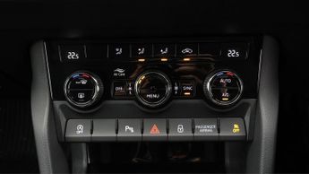 Skoda Karoq SE TECHNOLOGY TSI DSG