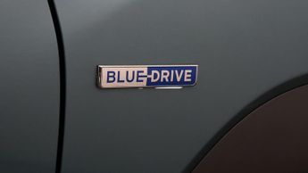 Hyundai KONA PREMIUM SE