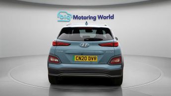 Hyundai KONA PREMIUM SE