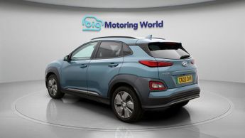 Hyundai KONA PREMIUM SE