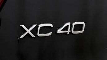 Volvo XC40 RECHARGE PLUS