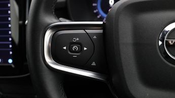 Volvo XC40 RECHARGE PLUS